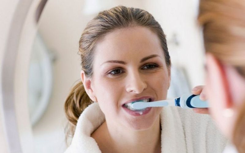 Vệ sinh răng miệng không sạch sẽ tạo điều kiện cho viêm nhiễm khởi phát