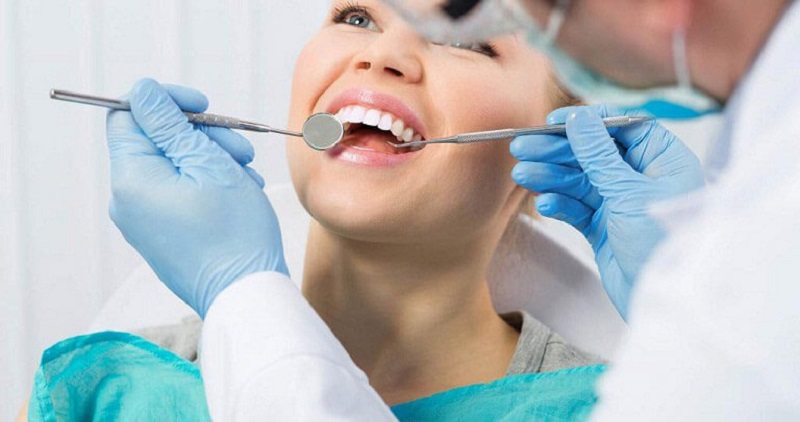 Không khám răng thường xuyên khó phát hiện ra bệnh