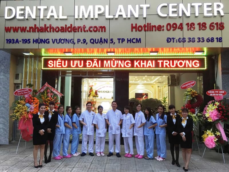Nha khoa I-DENT là cơ sở chuyên khoa về các dịch vụ cấy ghép Implant